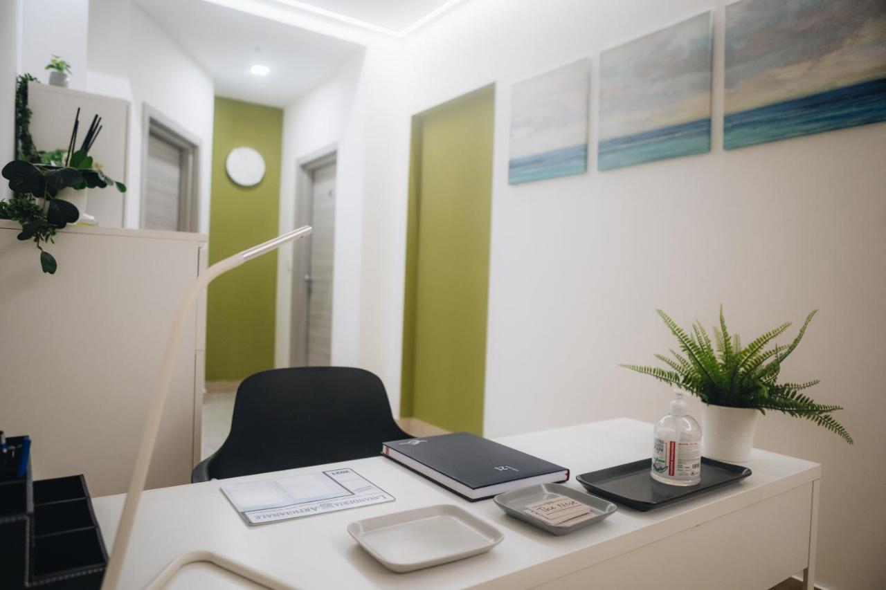The Nest - B&B - Suites ペスカーラ エクステリア 写真