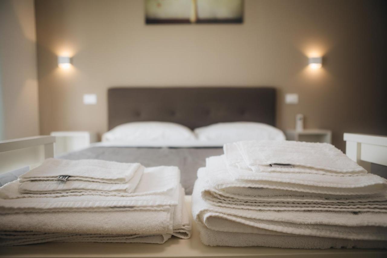 The Nest - B&B - Suites ペスカーラ エクステリア 写真